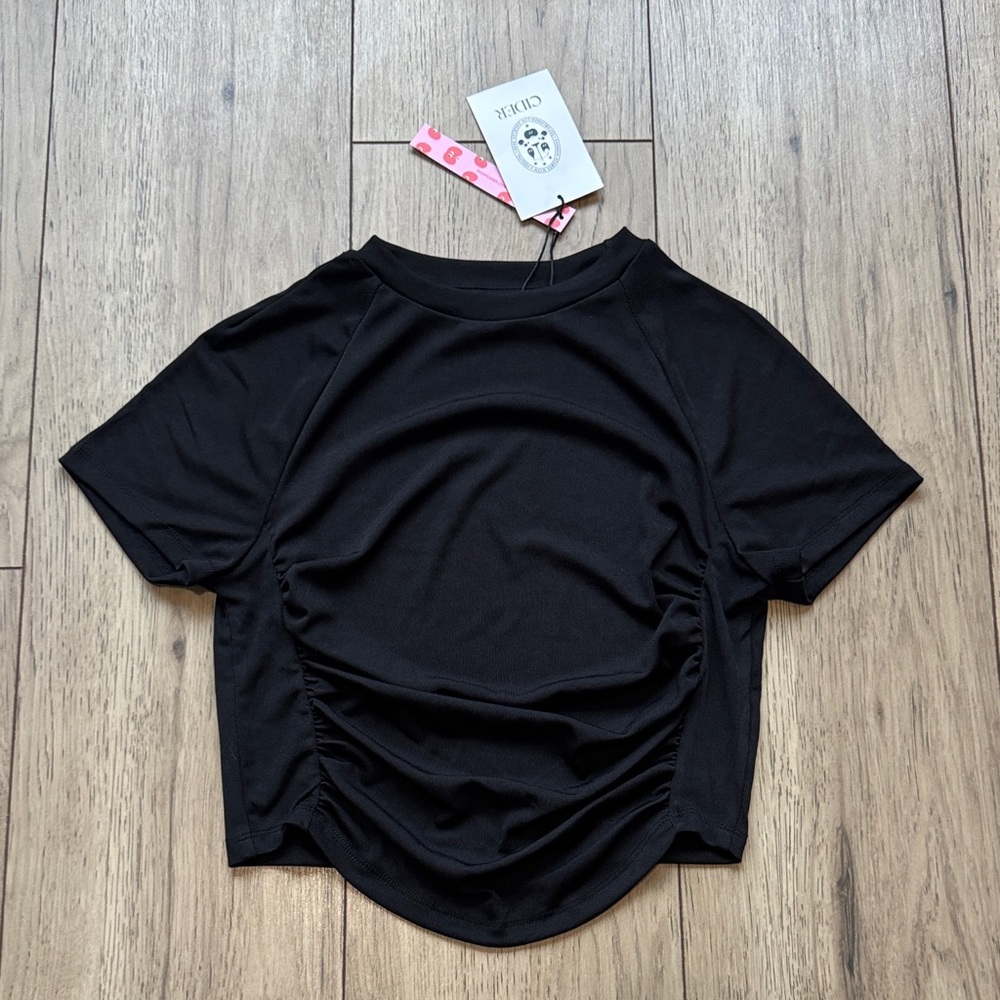 Cider Women’s Black Ruched Shirt Top Large Short Sleeve Stretch Fashion NWT